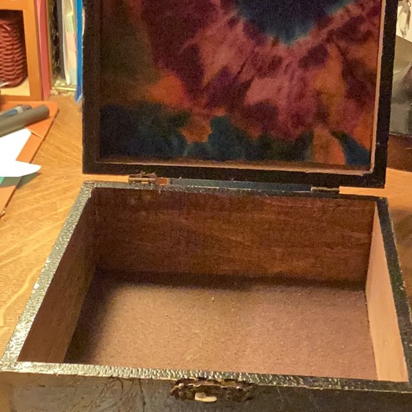 Decorative wooden box - Picture 6 of 6